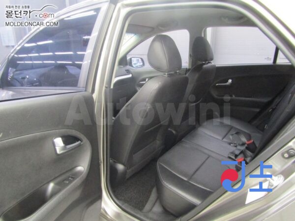 2011 Kia All New Morning 1.0  Gasoline  Luxury - KNABZ511BCT042941 - Image 8