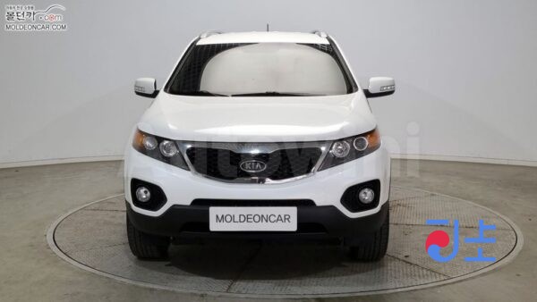 2011 Kia Sorento R Diesel 2.0 2WD TLX  Luxury - KNAKU815BCA240489 - Image 3