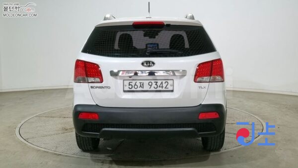 2011 Kia Sorento R Diesel 2.0 2WD TLX  Luxury - KNAKU815BCA240489 - Image 4