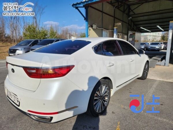 2017 Kia All New K7 3.0 LPI  Noblesse - KNALA418BHA104895 - Image 2