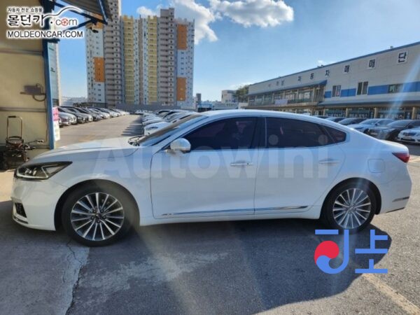 2017 Kia All New K7 3.0 LPI  Noblesse - KNALA418BHA104895 - Image 3
