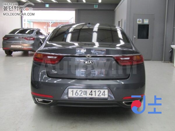 2016 Kia All New K7 3.0 LPI  Luxury - KNALC418BHA053560 - Image 4