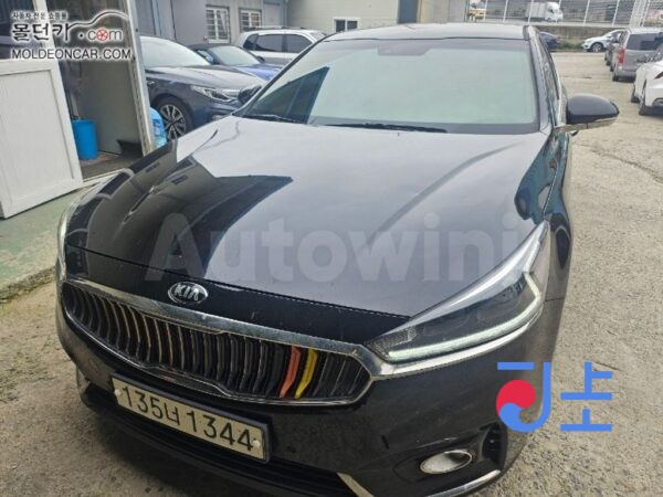 2017 Kia All New K7 3.0 LPI  Luxury - KNALC418BHA096347 - Image 2