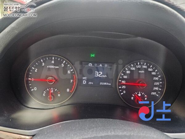 2017 Kia All New K7 3.0 LPI  Luxury - KNALC418BHA096347 - Image 5