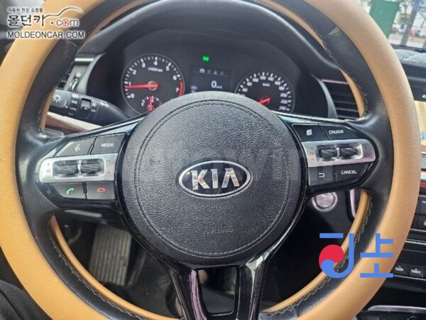 2017 Kia All New K7 3.0 LPI  Luxury - KNALC418BHA096347 - Image 7