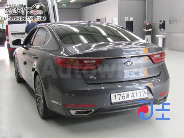 2017 Kia All New K7 3.0 LPI  Prestige - KNALD418BJA119111 - Image 4