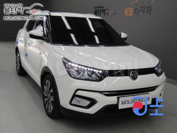 2019 KGM (Ssangyong) Tivoli Armour 1.6  Diesel 4WD VX - KPBXA3AP1KP300228 - Image 2
