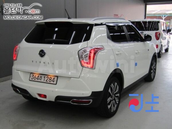 2019 KGM (Ssangyong) Tivoli Armour 1.6  Diesel 4WD VX - KPBXA3AP1KP300228 - Image 3