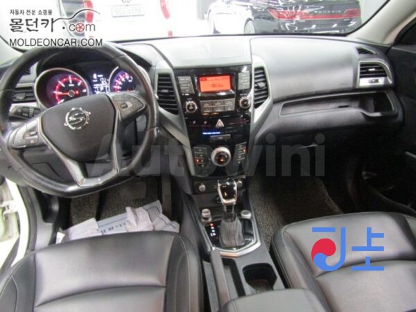 2019 KGM (Ssangyong) Tivoli Armour 1.6  Diesel 4WD VX - KPBXA3AP1KP300228 - Image 5
