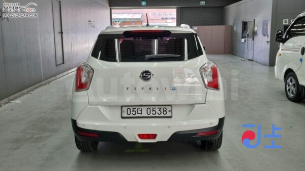 2016 KGM (Ssangyong) Tivoli 1.6  Diesel 2WD LX - KPBXH3AP1GP094086 - Image 4