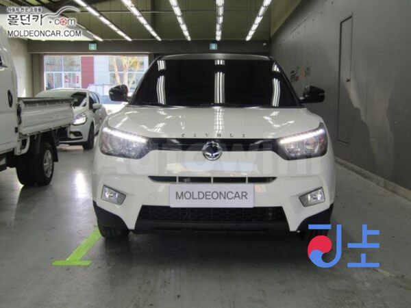 2015 KGM (Ssangyong) Tivoli 1.6 2WD VX - KPBXH3AR1FP009673 - Image 3