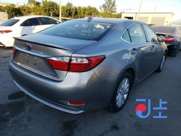2015 Lexus ES300H Gold — JTHBW1GG5G2112371 - Image 3