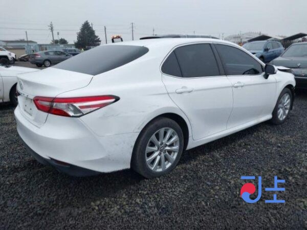 2018 Toyota Camry White 2.5L — JTNB11HKXJ3057237 - Image 3