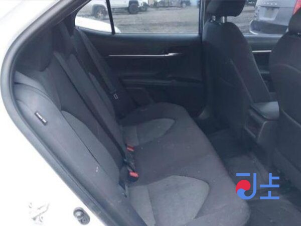 2018 Toyota Camry White 2.5L — JTNB11HKXJ3057237 - Image 7