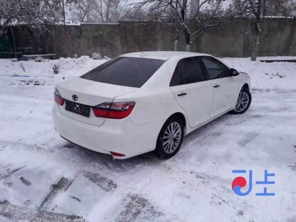 2015 Toyota Camry Hybrid White — AVV50-1051112 - Image 3