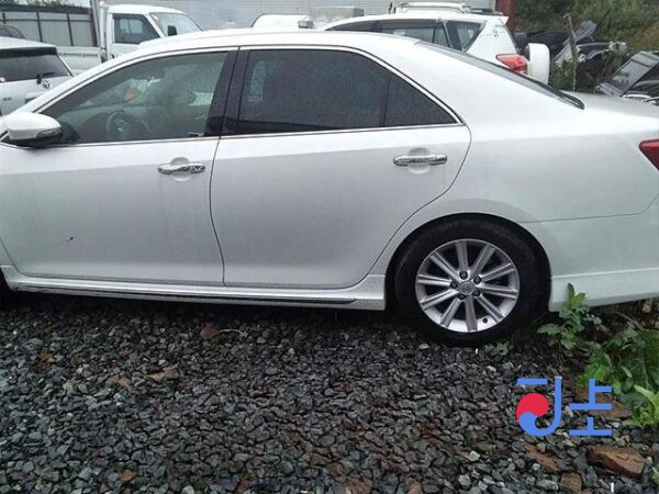 2014 Toyota Camry Hybrid White — AVV50-1051489 - Image 3
