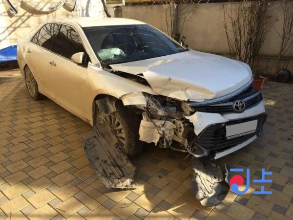 2015 Toyota Camry Hybrid White — AVV50-1054966 - Image 4