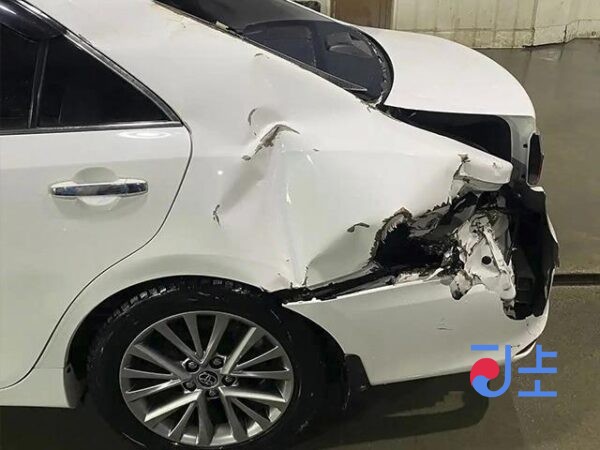 2015 Toyota Camry Hybrid White — AVV50-1051835 - Image 5