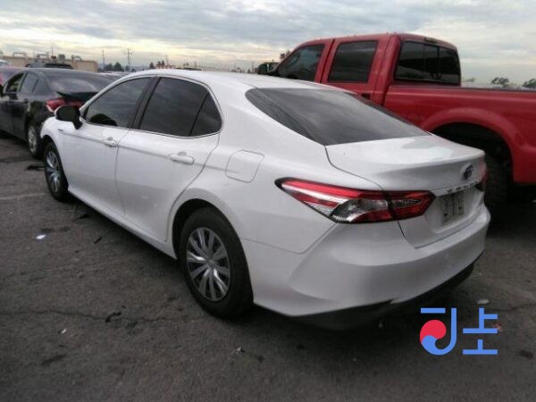 2017 Toyota Camry Hybrid White — AXVH70-1009419 - Image 2