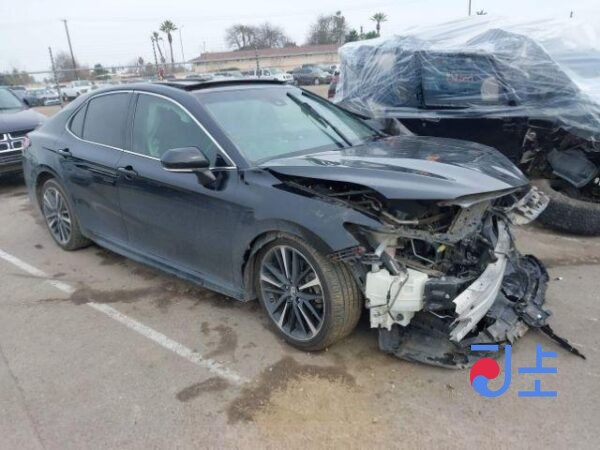 2018 Toyota Camry Black 2.5L — JTNB21HK8J3004324 - Image 4