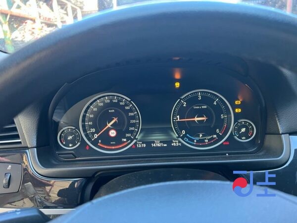 BMW 530D 2016 GRAY — WBA5E5102GG073341 - Image 9