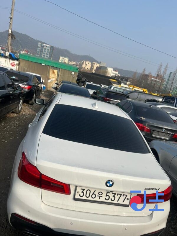 BMW Series 520D 2017 White — WBAJC3100JG994912 - Image 3