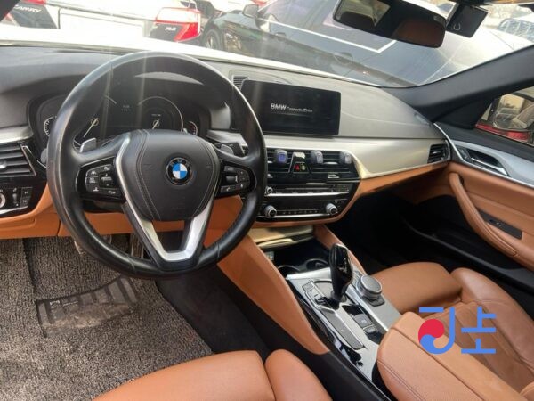 BMW Series 520D 2017 White — WBAJC3100JG994912 - Image 7