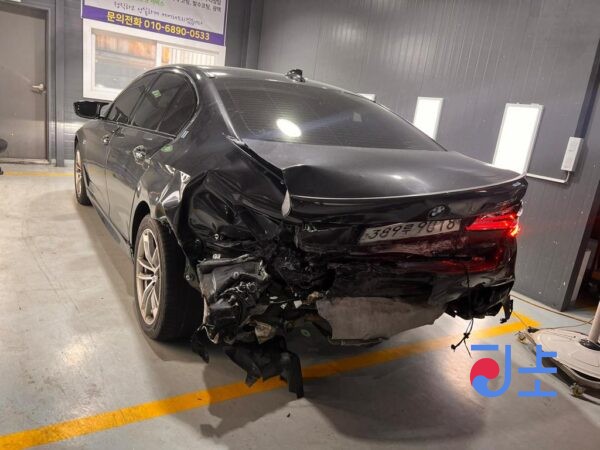 BMW Series 520D 2017 Black — WBAJC3101HG993178 - Image 3