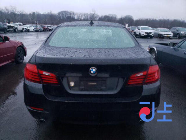 2014 BMW 5-Series 520d  Black— WBA5C3104ED878895 - Image 7