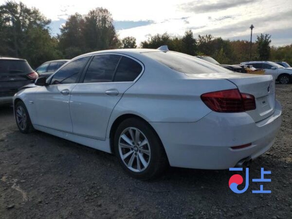 BMW 520d Series 2015 White — WBA5E5101FG065455 - Image 3