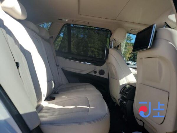 BMW X5 xDrive30d 2015 White — WBAKS4104F0H70249 - Image 6