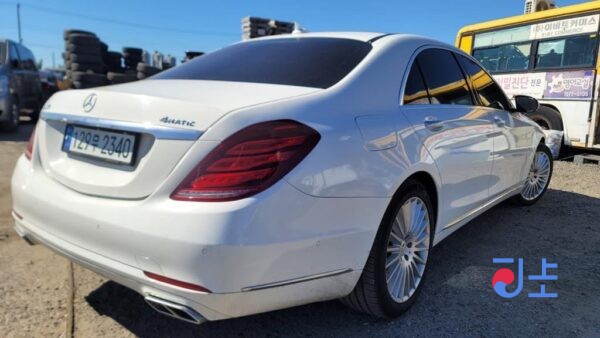 Mercedes-Benz S350d 2014 White — WDDUG3CB1EA032202 - Image 3