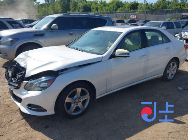 2014 Mercedes Benz E Class E220 - WDDHF0CB5EB006635 - Image 3