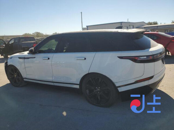 2017 Range Rover Velar D300 White — SALYA2BK3JA715112 - Image 3